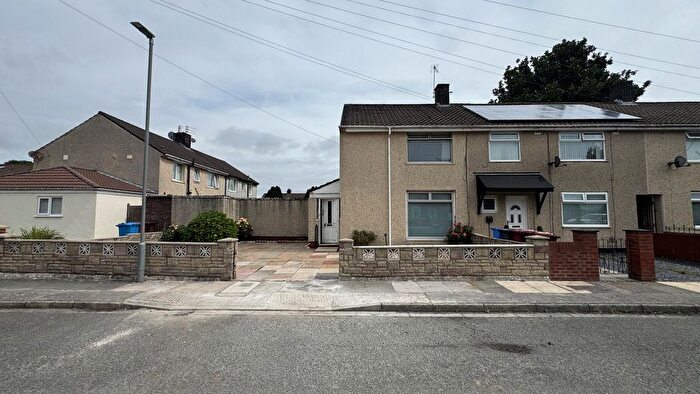 2 Bedroom Property For Sale In Heskin Close, Kirkby, Liverpool, L32