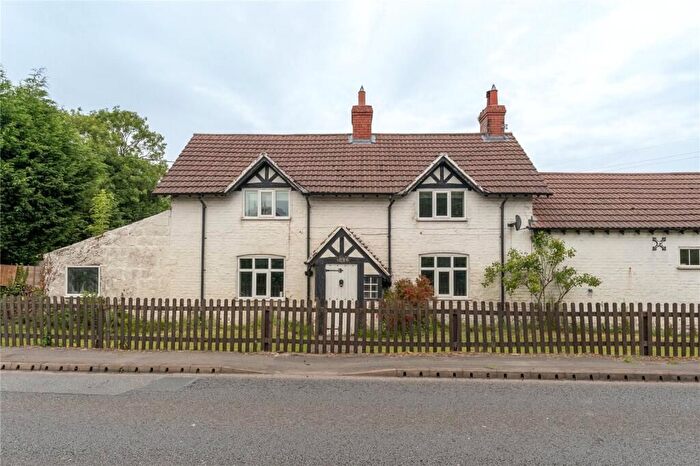 3 Bedroom Barn Conversion To Rent In Parkgate Road, Chester, CH1