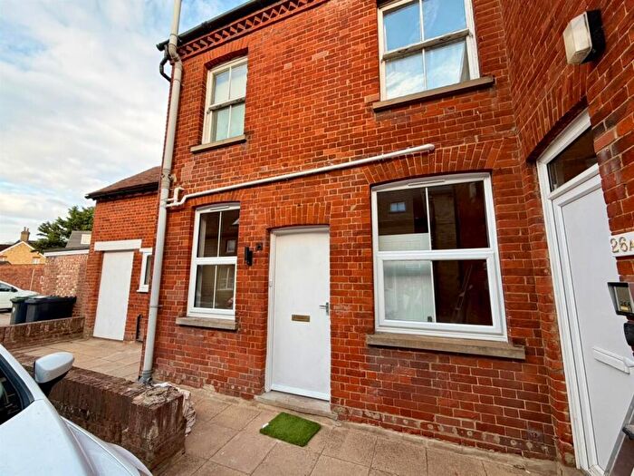 2 Bedroom Flat To Rent In High Street, Sandy, SG19