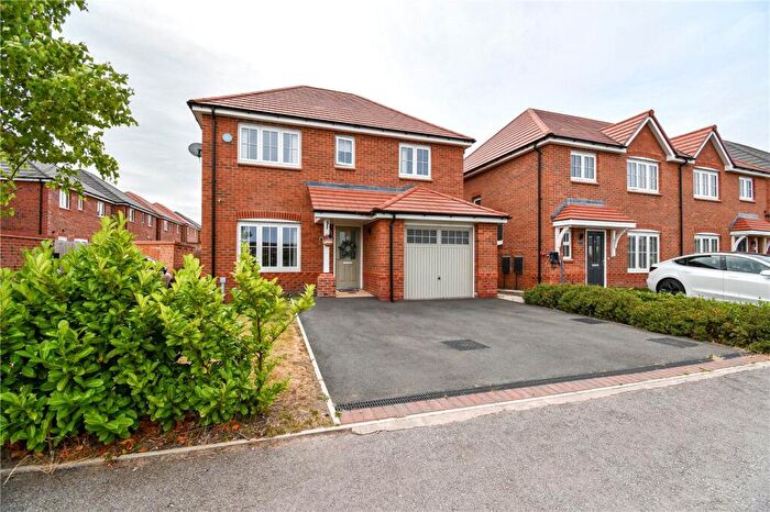 4 Bedroom Detached House For Sale In Standingwood Road, Ellesmere Port, Cheshire, CH65