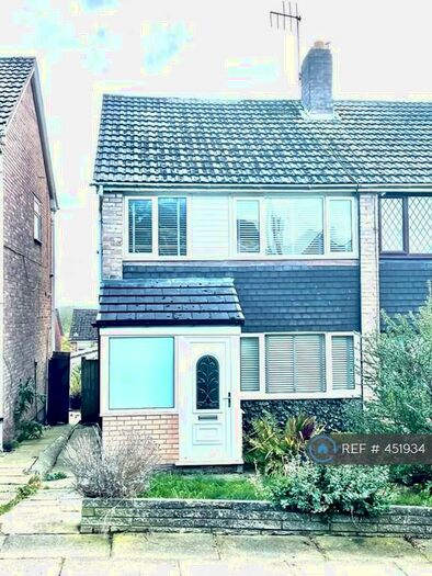 3 Bedroom Semi-Detached House To Rent In Pleasingham Close, Wirral, CH43