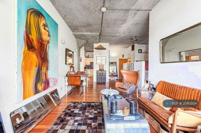 1 Bedroom Flat To Rent In Royle Building, London, N1