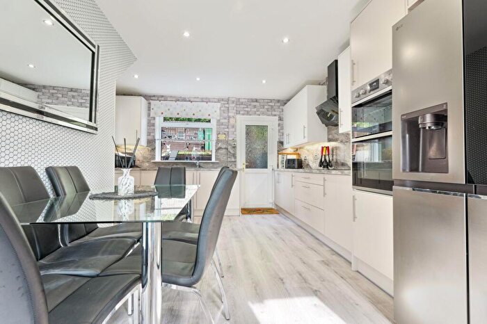 3 Bedroom Terraced House For Sale In Craigseaton, Broxburn, EH52