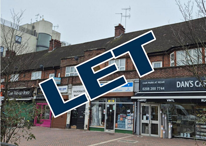 2 Bedroom Flat To Rent In Halvergate Mansions, Edgware, HA8