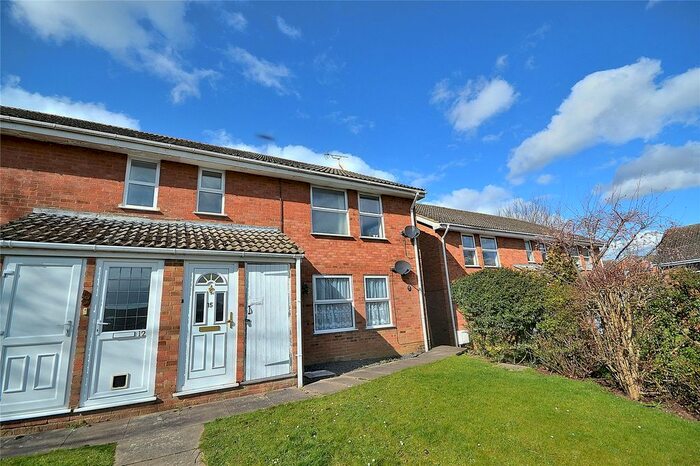 2 Bedroom Maisonette To Rent In Delamere Gardens, Leighton Buzzard, Beds, LU7