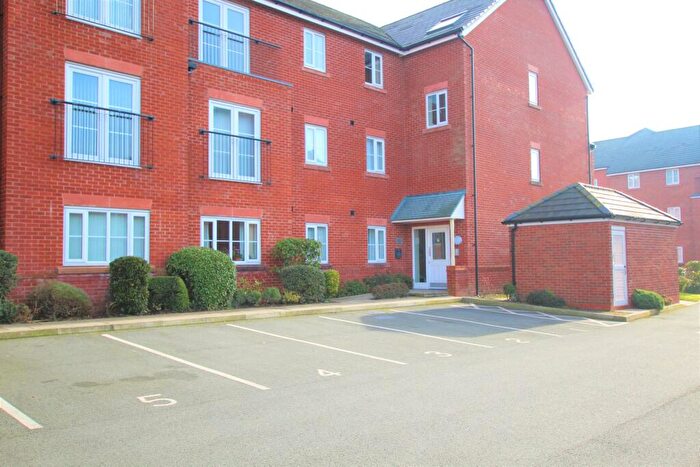 2 Bedroom Flat To Rent In Pendleton Court, Prescot, L34