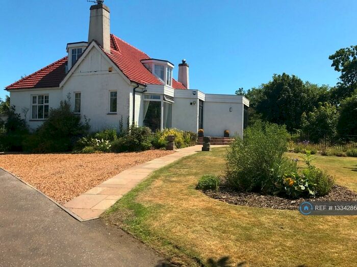 5 Bedroom Detached House To Rent In Dovecot Park, Edinburgh, EH14