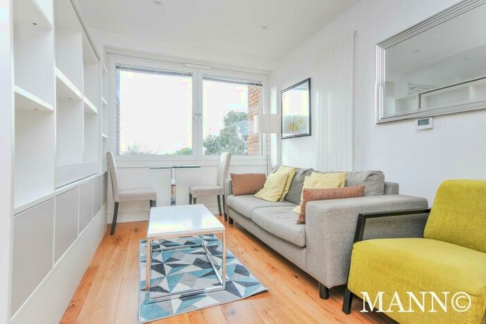 Apartment To Rent In Riverdale House, Lewisham, SE13