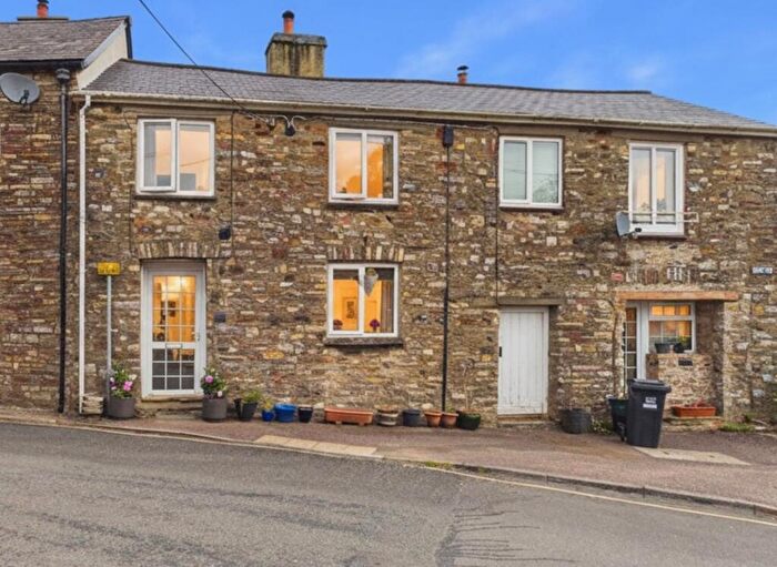 3 Bedroom Cottage For Sale In High Street Bampton, Bampton, Tiverton, Devon, EX16