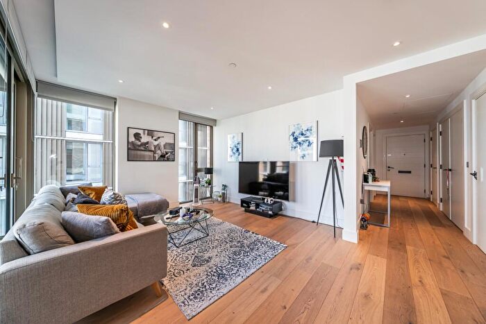 2 Bedroom Flat To Rent In Palmer Road London, SW11