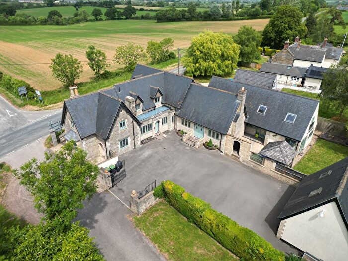 10 Bedroom Detached House For Sale In Thornhill Lodge, Stalbridge, DT10