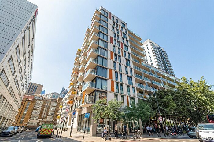 2 Bedroom Flat For Sale In Commercial Street, Aldgate, E1