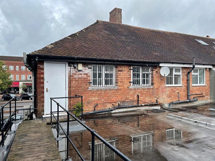 1 Bedroom Flat To Rent In Stratford Road, Shirley, Solihull, B90