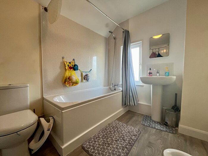 2 Bedroom End Of Terrace House For Sale In Crowland Road, Eye, Peterborough, PE6