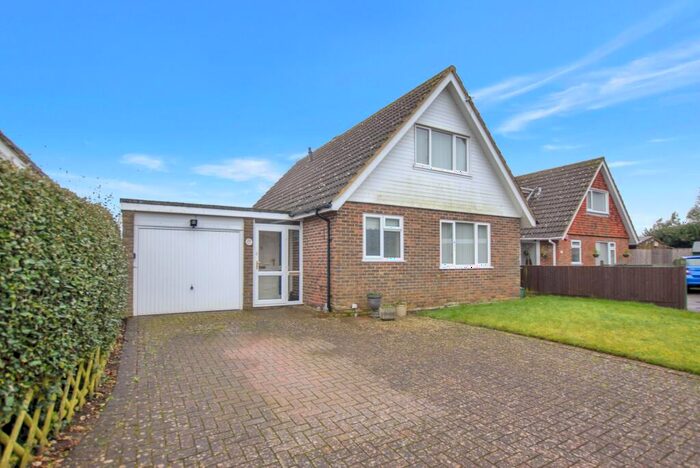 3 Bedroom Detached House For Sale In Freshfield Lane, Saltwood, CT21