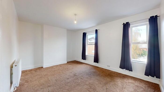 1 Bedroom Flat To Rent In Badsley Moor Lane, Clifton, Rotherham, S65