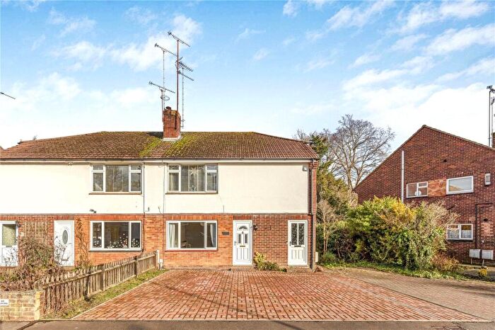 2 Bedroom Maisonette To Rent In Appledore Gardens, Lindfield, West Sussex, RH16