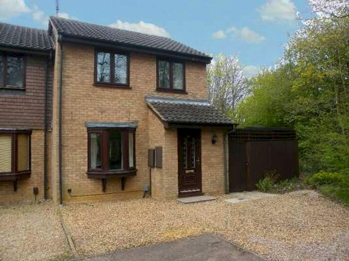 3 Bedroom End Of Terrace House To Rent In Stamper Street, Peterborough, PE3