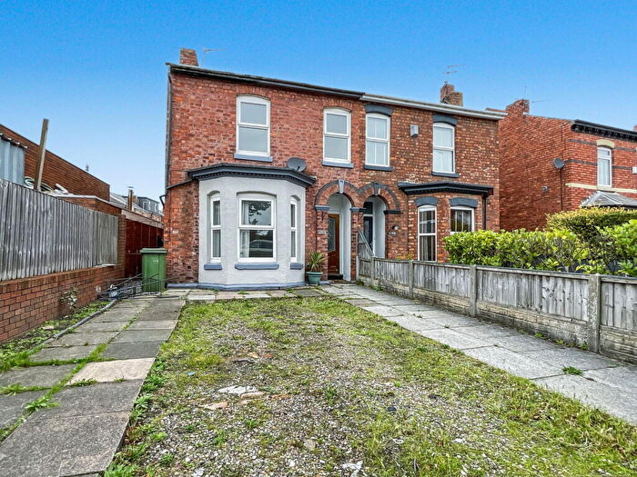 3 Bedroom Semi Detached House For Sale In Eastbourne Road, Southport, Merseyside, PR8