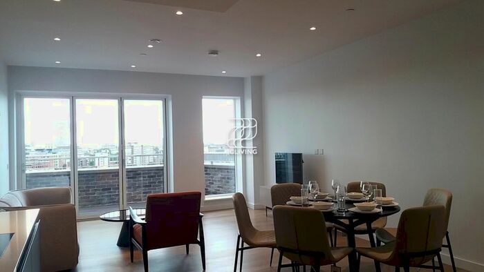 2 Bedroom Flat To Rent In Mount Pleasant, London, WC1X