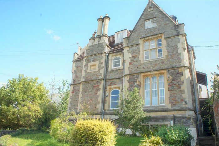 2 Bedroom Flat To Rent In Cotham Brow, Cotham, Bristol BS6