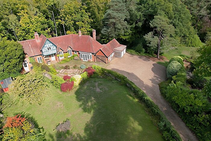 4 Bedroom Detached House For Sale In Littleworth Cross, Seale, Farnham, Surrey, GU10