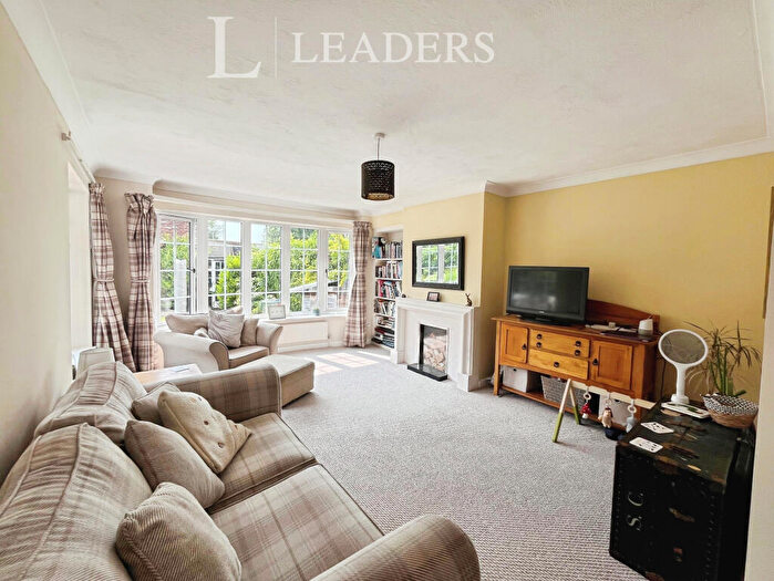 4 Bedroom Terraced House To Rent In Mill Street, St. Osyth, CO16