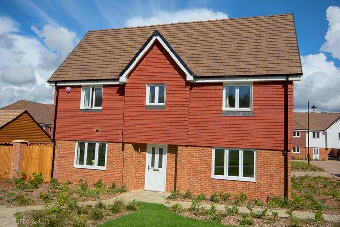 3 Bedroom Semi-Detached House To Rent In Hoadley Avenue, Burgess Hill, West Sussex RH15