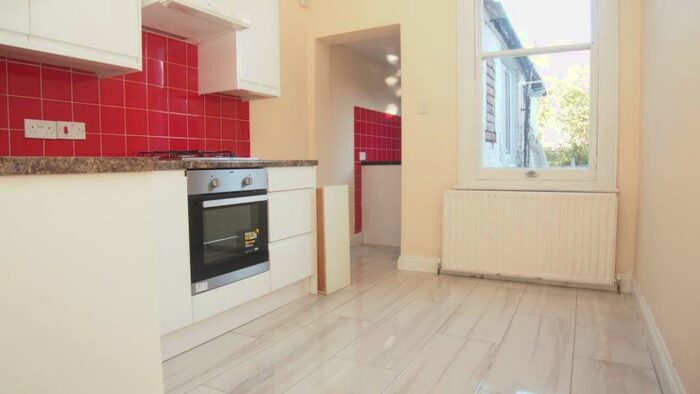 4 Bedroom Terraced House To Rent In Tottenhall Road, Palmers Green, N13