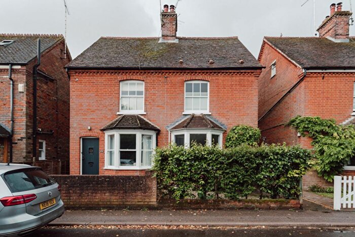 3 Bedroom Semi-Detached House For Sale In High Street, Kimpton, Hertfordshire, SG4