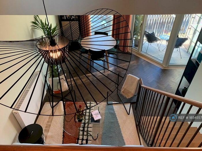 1 Bedroom Flat To Rent In Agar Place, London, NW1