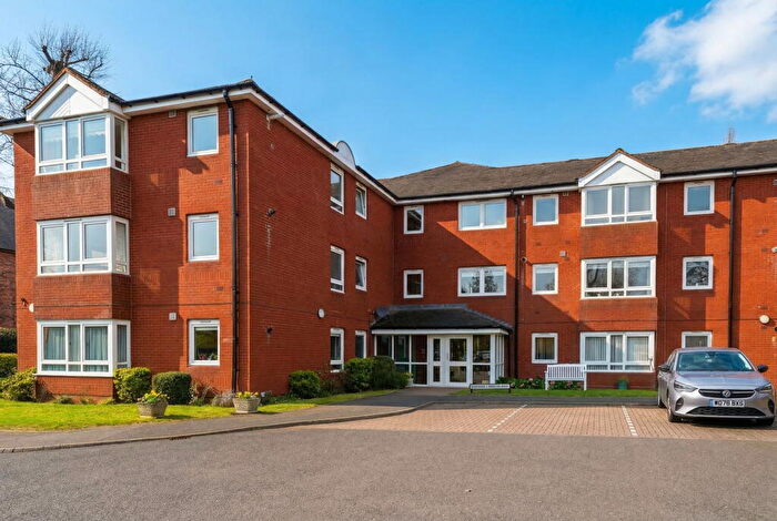2 Bedroom Apartment For Sale In Malvern Court, Warwick Road, Solihull, B91