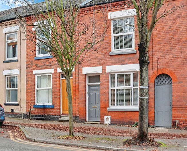 2 Bedroom Terraced House For Sale In Avenue Road Extension, Clarendon Park, LE2