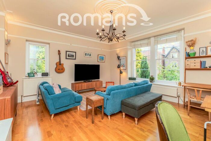 2 Bedroom Flat To Rent In St. Johns Road, Clifton, BS8