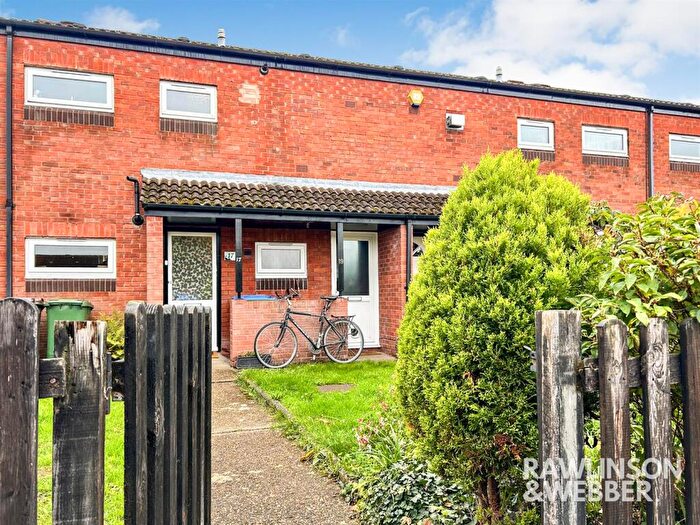 1 Bedroom Maisonette For Sale In Palmers Grove, West Molesey, KT8