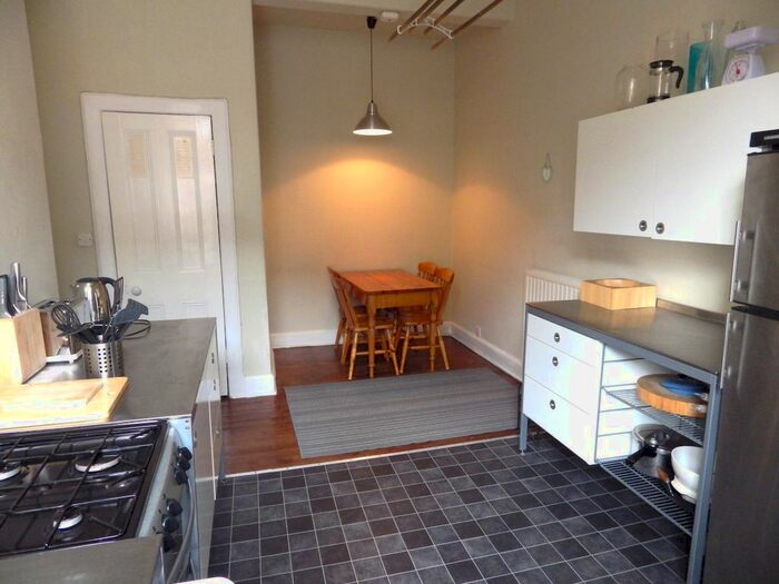 1 Bedroom Flat To Rent In Springvalley Terrace, Morningside, Edinburgh, EH10