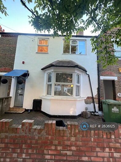 3 Bedroom Terraced House To Rent In York Road, Waltham Cross, EN8