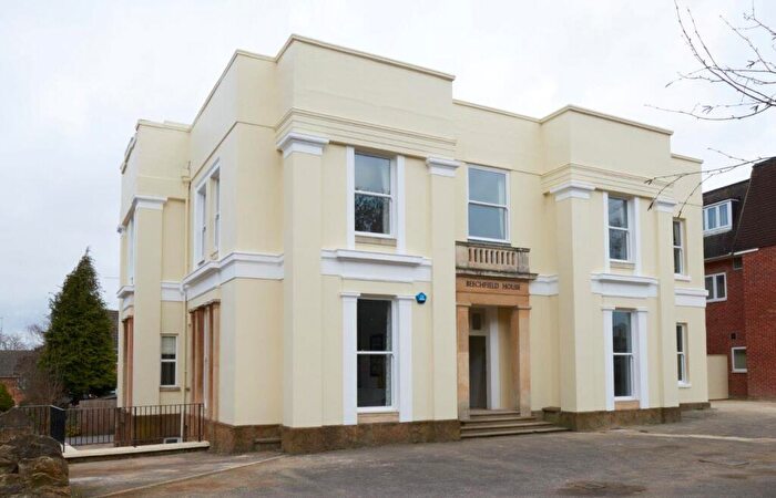 2 Bedroom Apartment To Rent In West Bar Street, Banbury, OX16