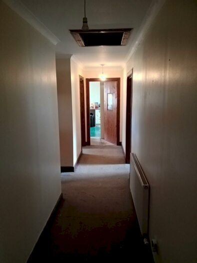 3 Bedroom Flat For Sale In Glenlia, Foyers, Inverness, IV2