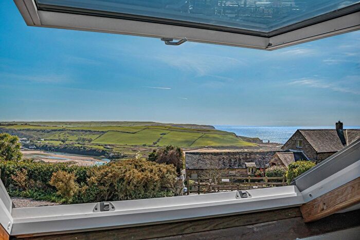 4 Bedroom Barn Conversion For Sale In Bigbury On Sea, TQ7
