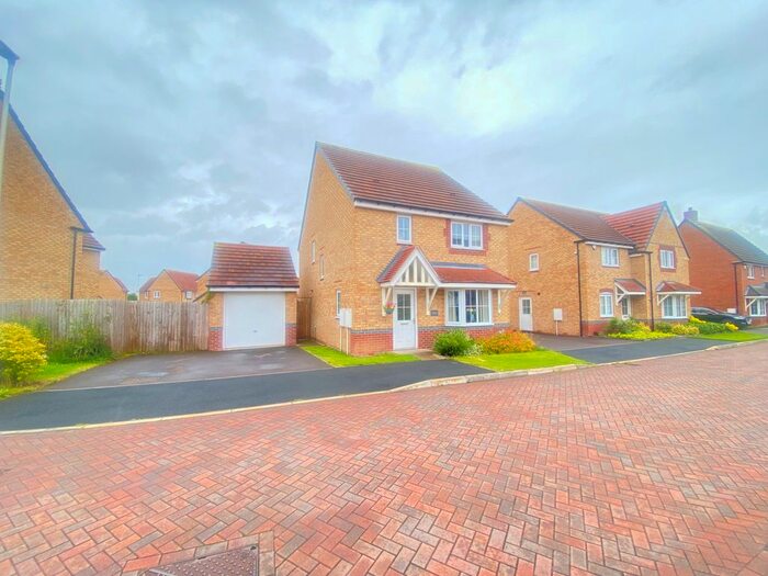 4 Bedroom Detached House For Sale In Poplar Street, Shifnal, TF11