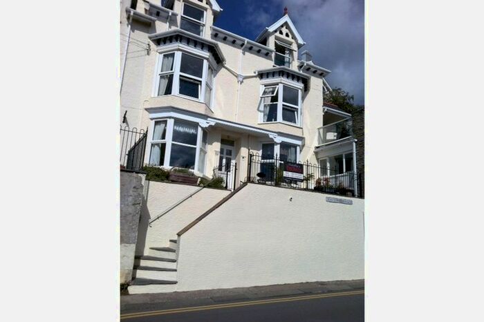 2 Bedroom Flat To Rent In Sea View Terrace, Aberdovey LL35