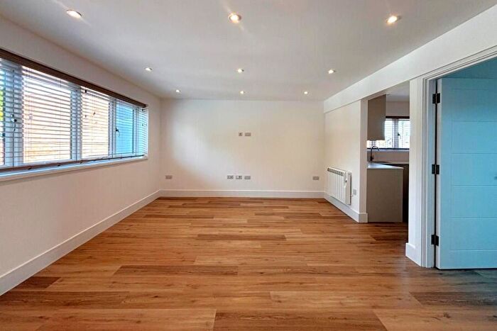 2 Bedroom Apartment To Rent In Woking, Surrey, GU21