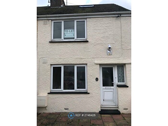 4 Bedroom Semi Detached House To Rent In New Road, Sheerness, ME12