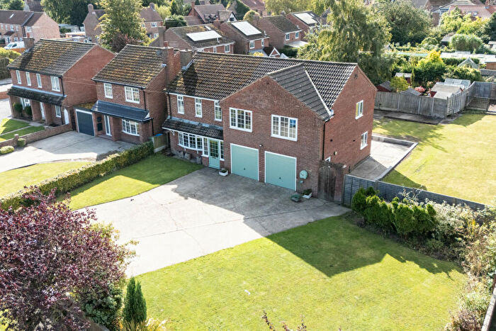 5 Bedroom Detached House For Sale In Back Street, Laxton, DN14