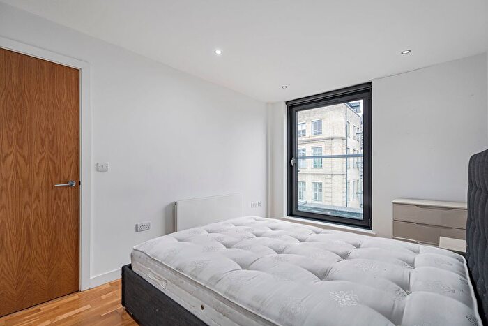 1 Bedroom Flat For Sale In Hackney Road, London, E2