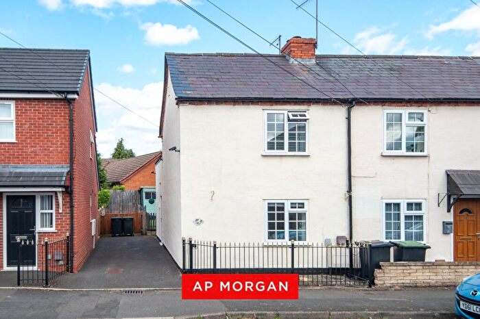 2 Bedroom End Of Terrace House For Sale In Providence Road, Bromsgrove, Worcestershire, B61
