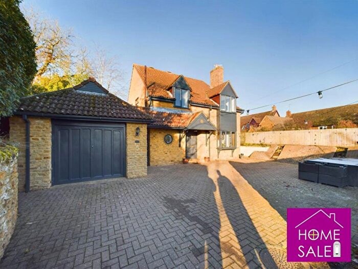 4 Bedroom Detached House For Sale In Kislingbury, NN7