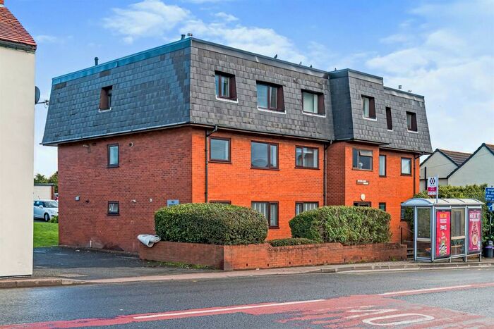 1 Bedroom Flat For Sale In High Street, Quarry Bank, Brierley Hill, DY5