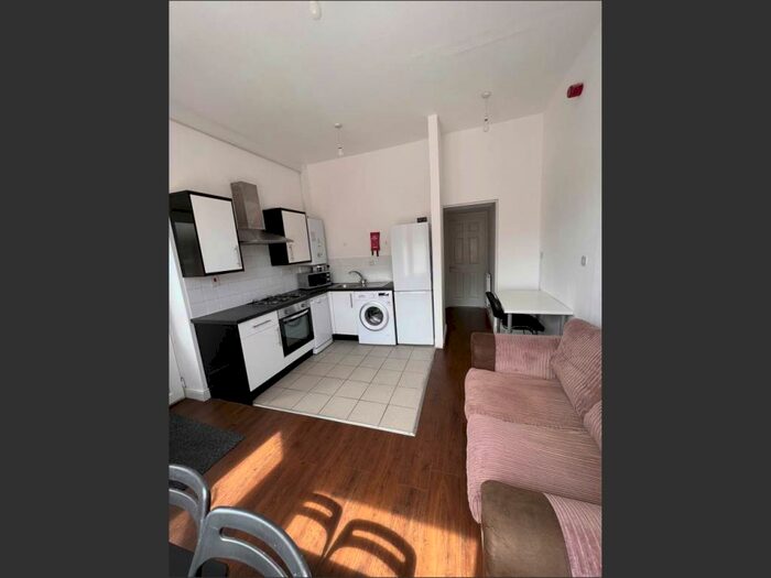 1 Bedroom Flat To Rent In Miskin Street, Flat, Cathays, Cardiff, CF24